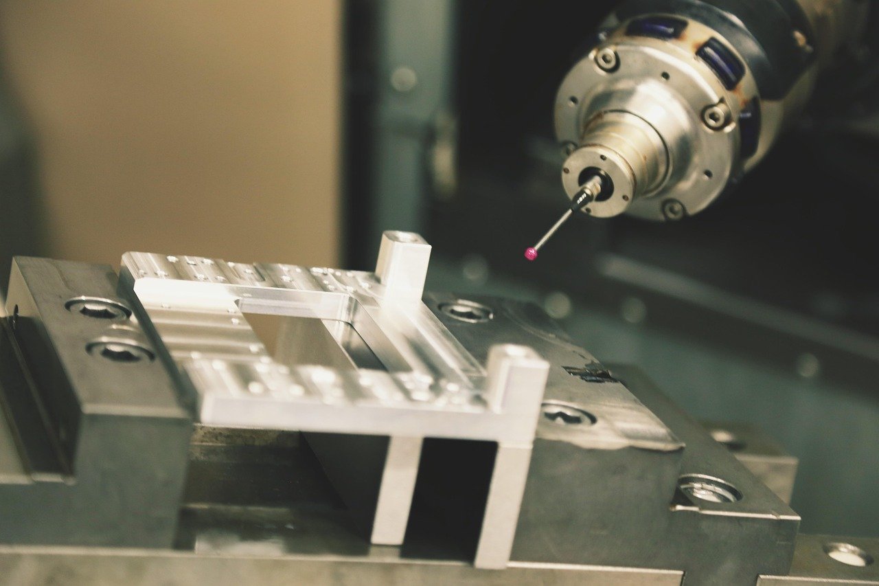 Usinage moderne sur fraiseuse CNC